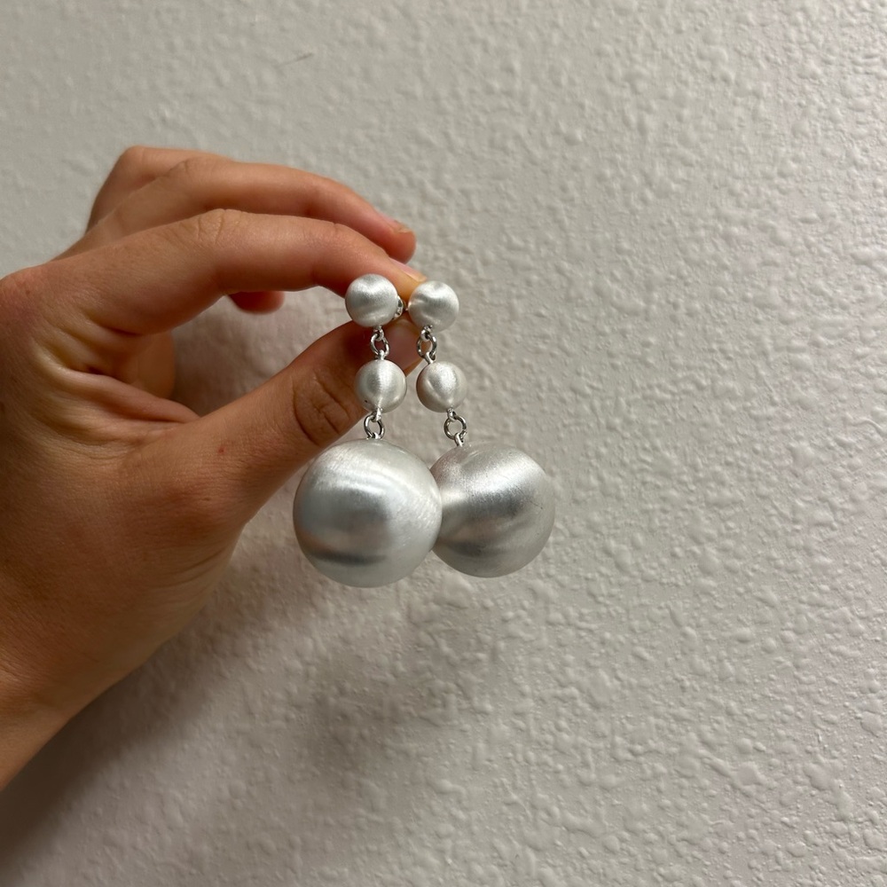 Elegant Silver Pearl Drop Earrings